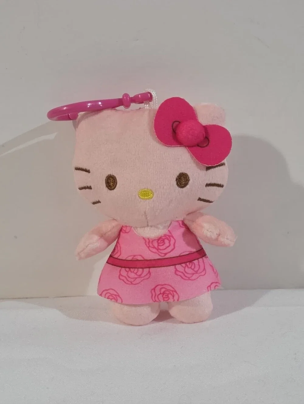 Hello Kitty pink rose dress plushie keychain